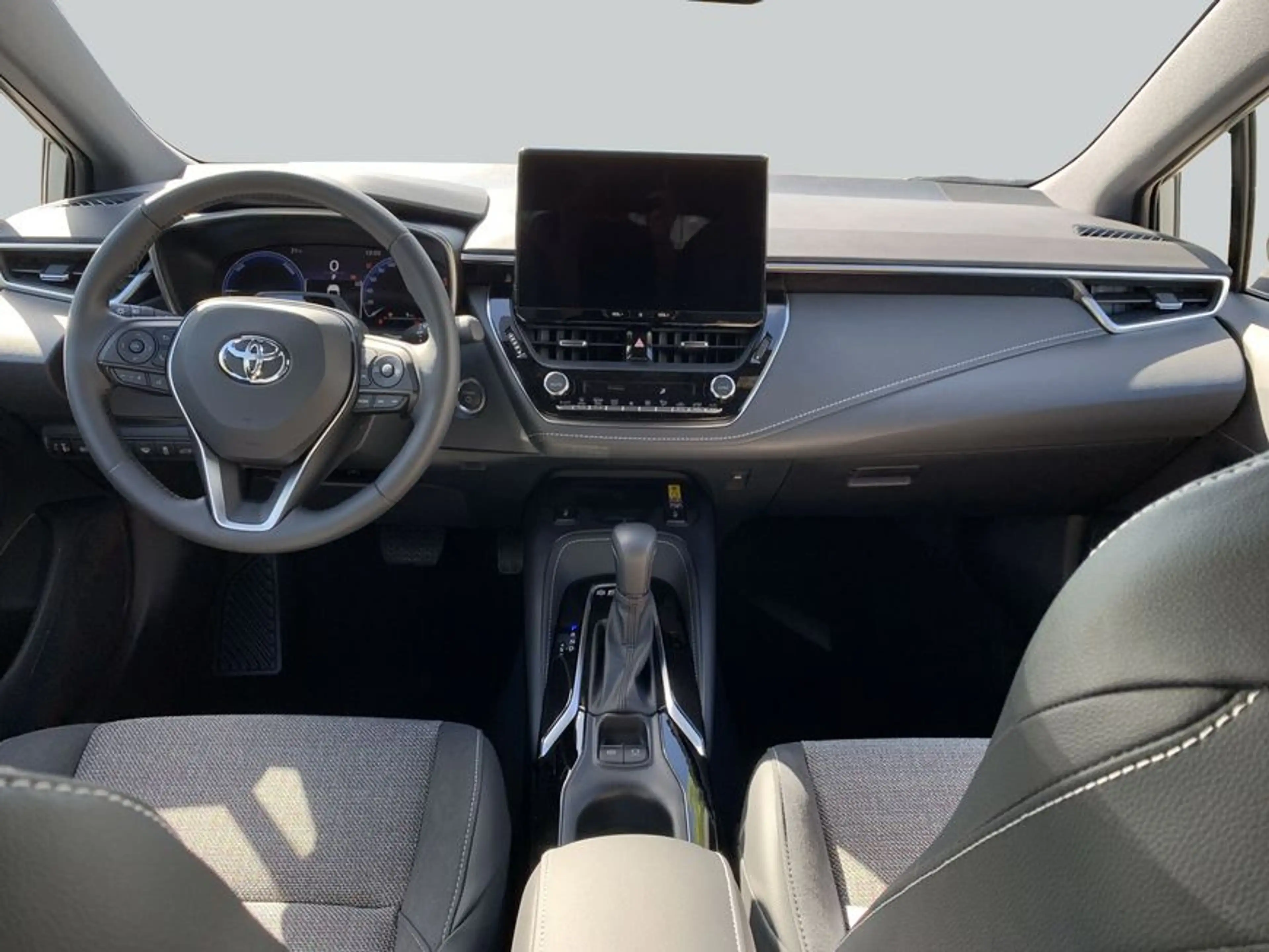 Toyota Corolla 2.0 Hybrid Touring Sports Teamplayer 98 kW — photo 13