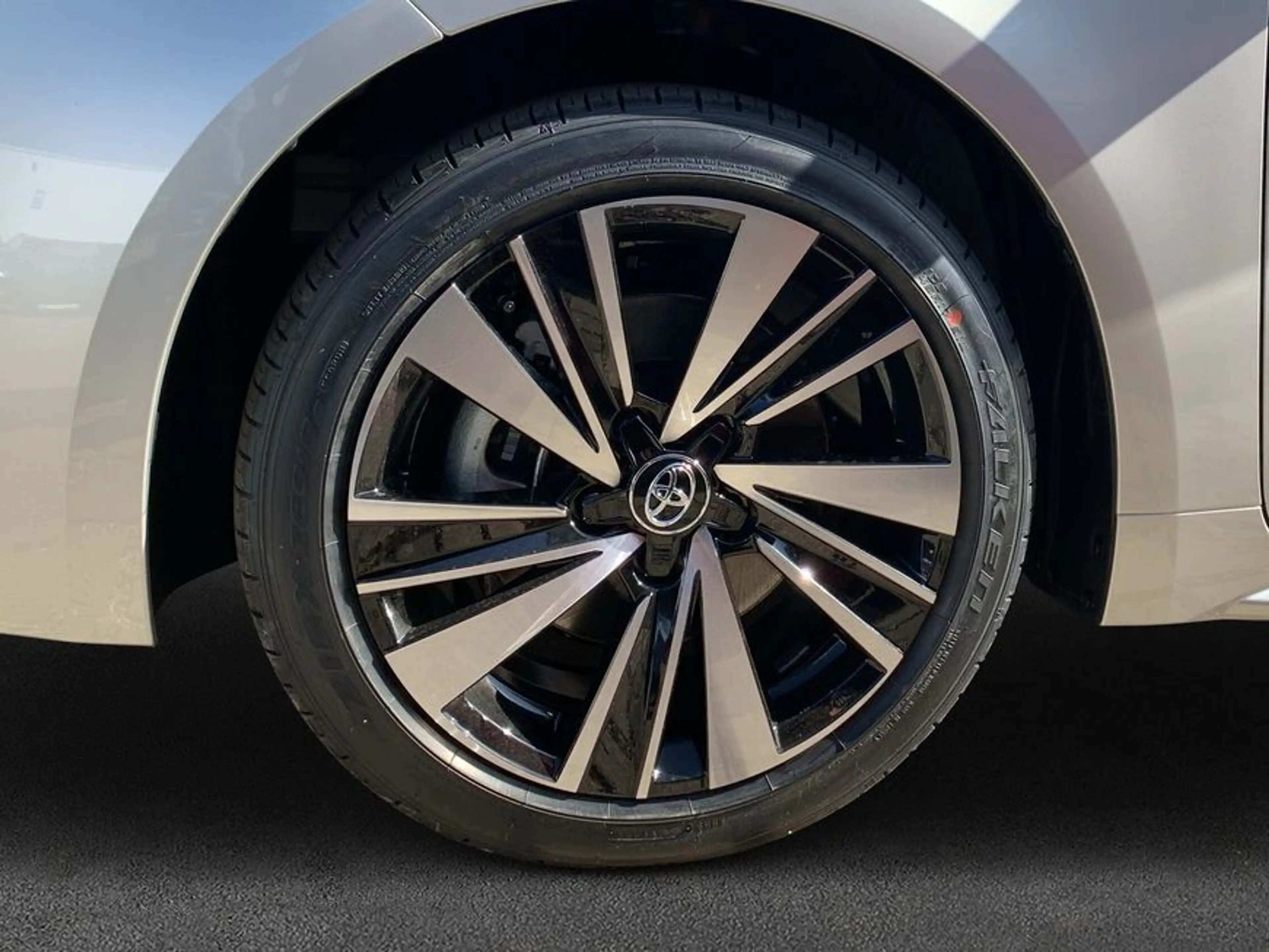 Toyota Corolla 2.0 Hybrid Touring Sports Teamplayer 98 kW — photo 7