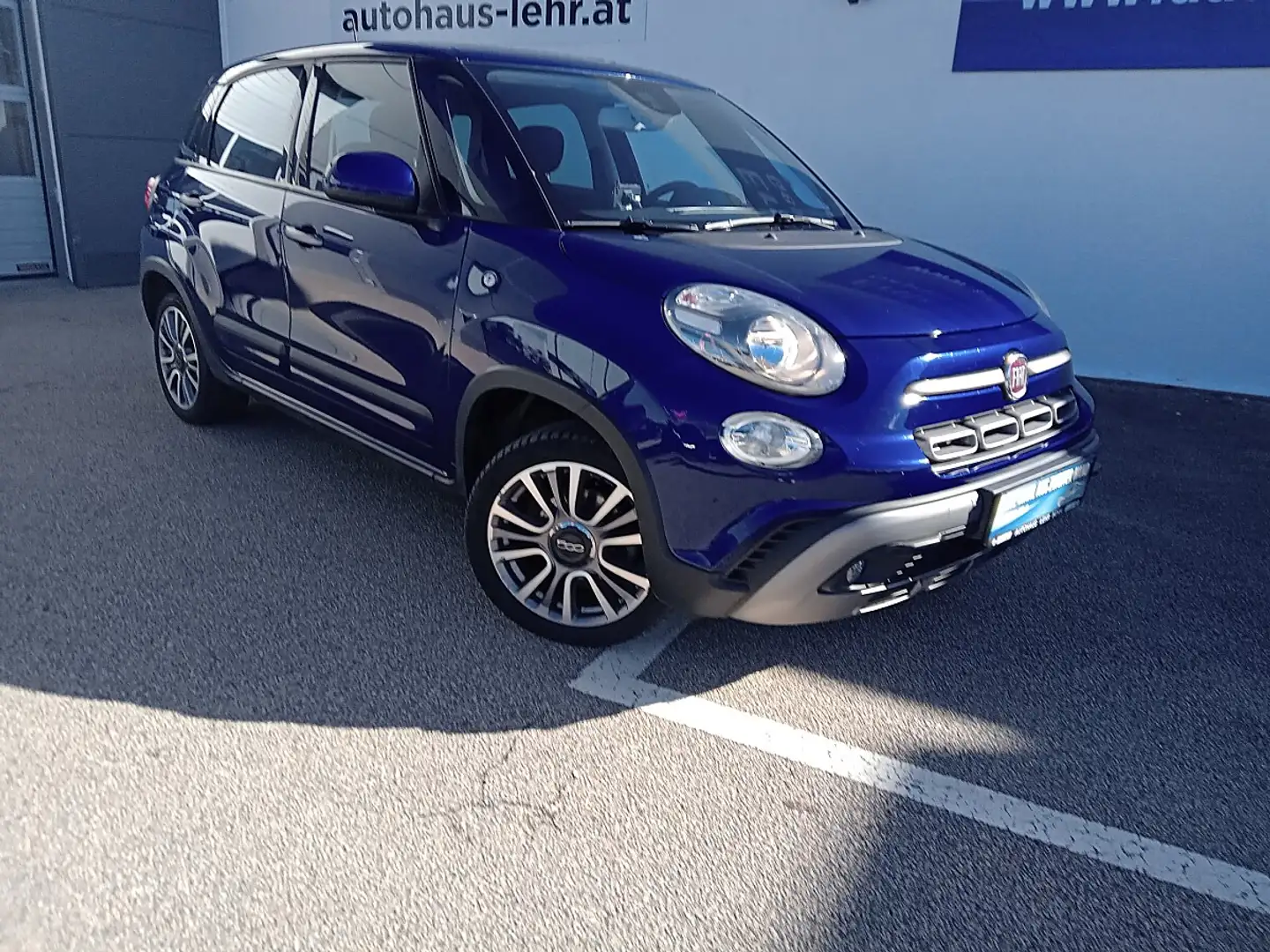 Fiat 500L 1,3 MultiJet 95 SCR Cross Dualogic Aut. Blau - 1