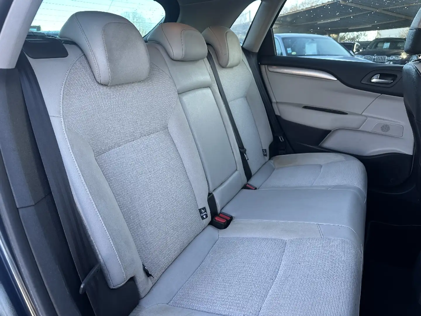 Citroen C4 HDi 110 Exclusive - 2