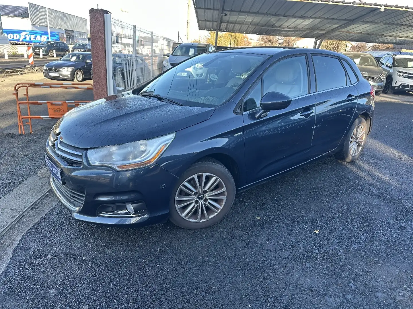 Citroen C4 HDi 110 Exclusive - 1