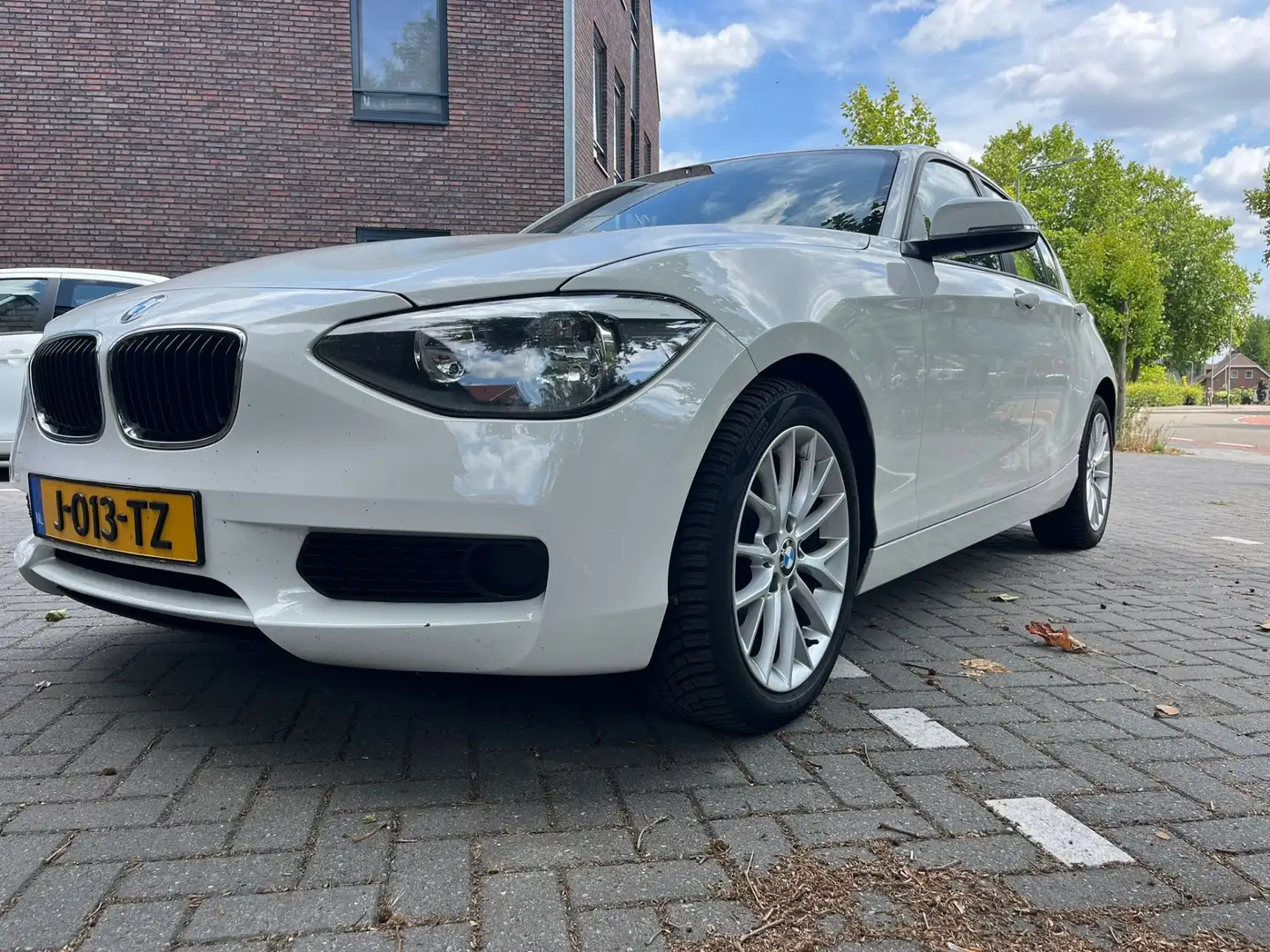 BMW 114 EDE M Sport HE. Wit - 1