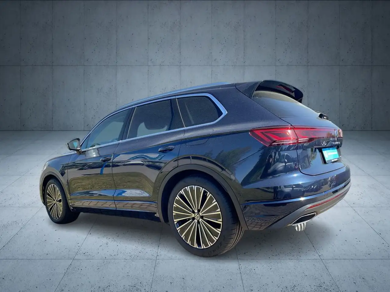 VOLKSWAGEN TOUAREG ELEGANCE - 3.0 EHYBRID 381ch - 1 616KM