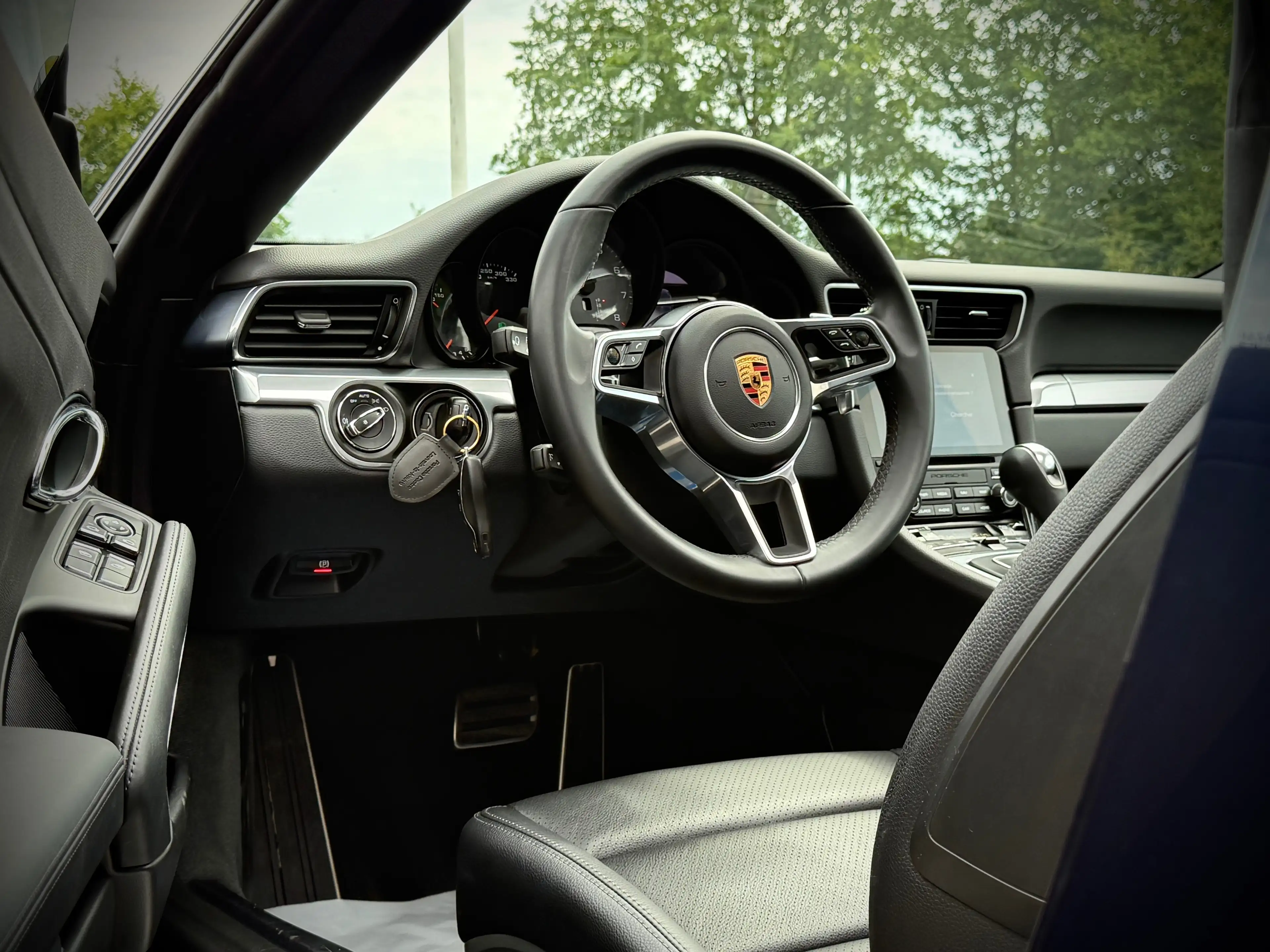 Porsche 911 991.2 Carrera 4S PDK, Échapp. Sport, Toit ouvrant — photo 17