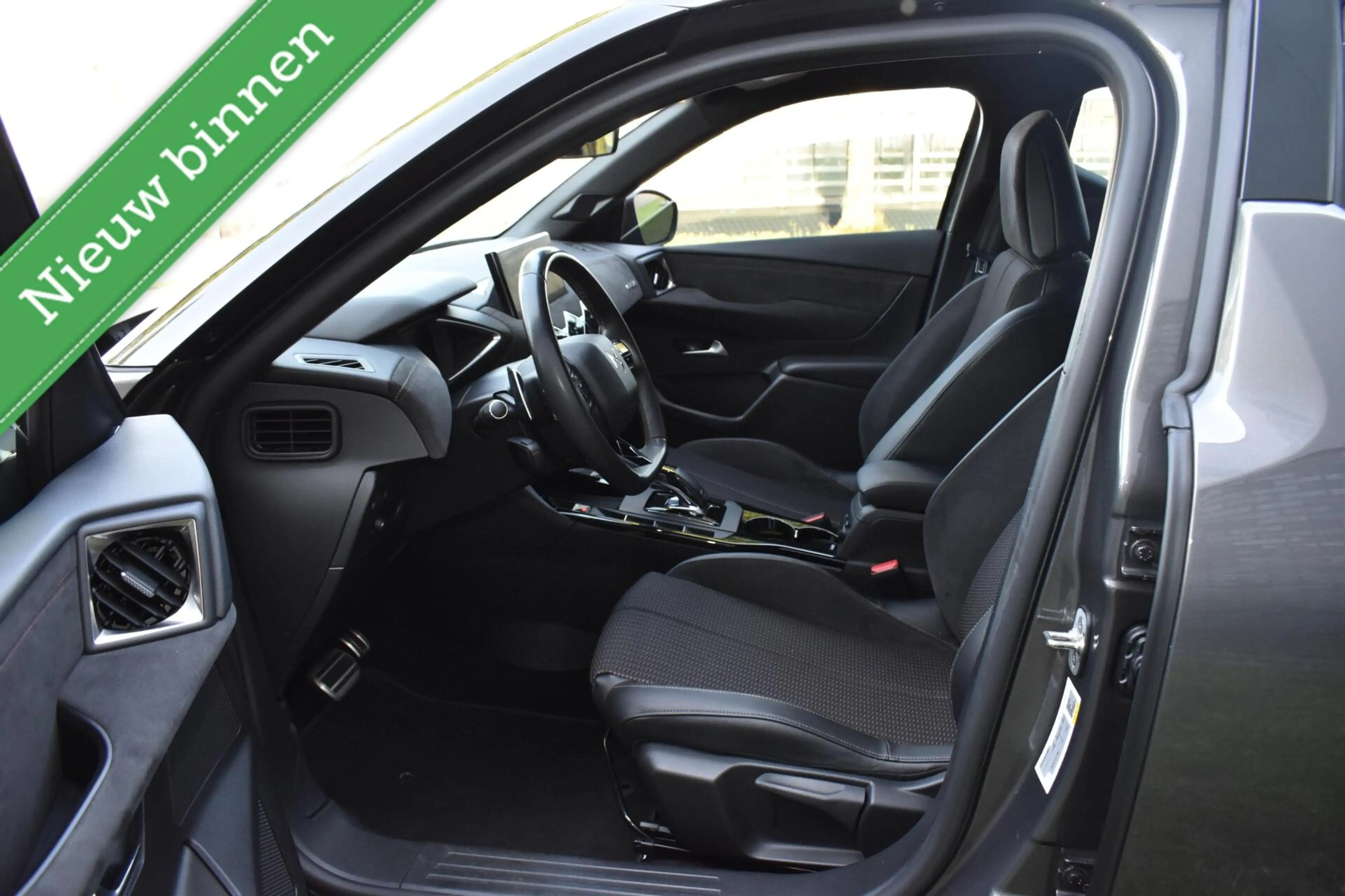 DS Automobiles DS 3 Crossback Turbo Performance Line AUTOMAAT/LED/CAMERA/PDC/CRU — photo 8