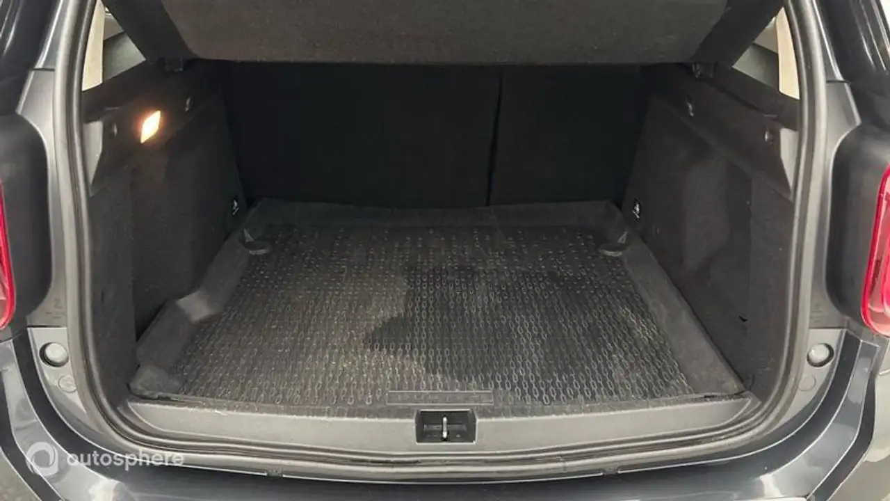 Dacia Duster — photo 14