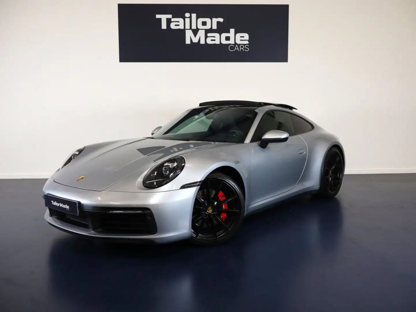Porsche 911 Carrera S - 1