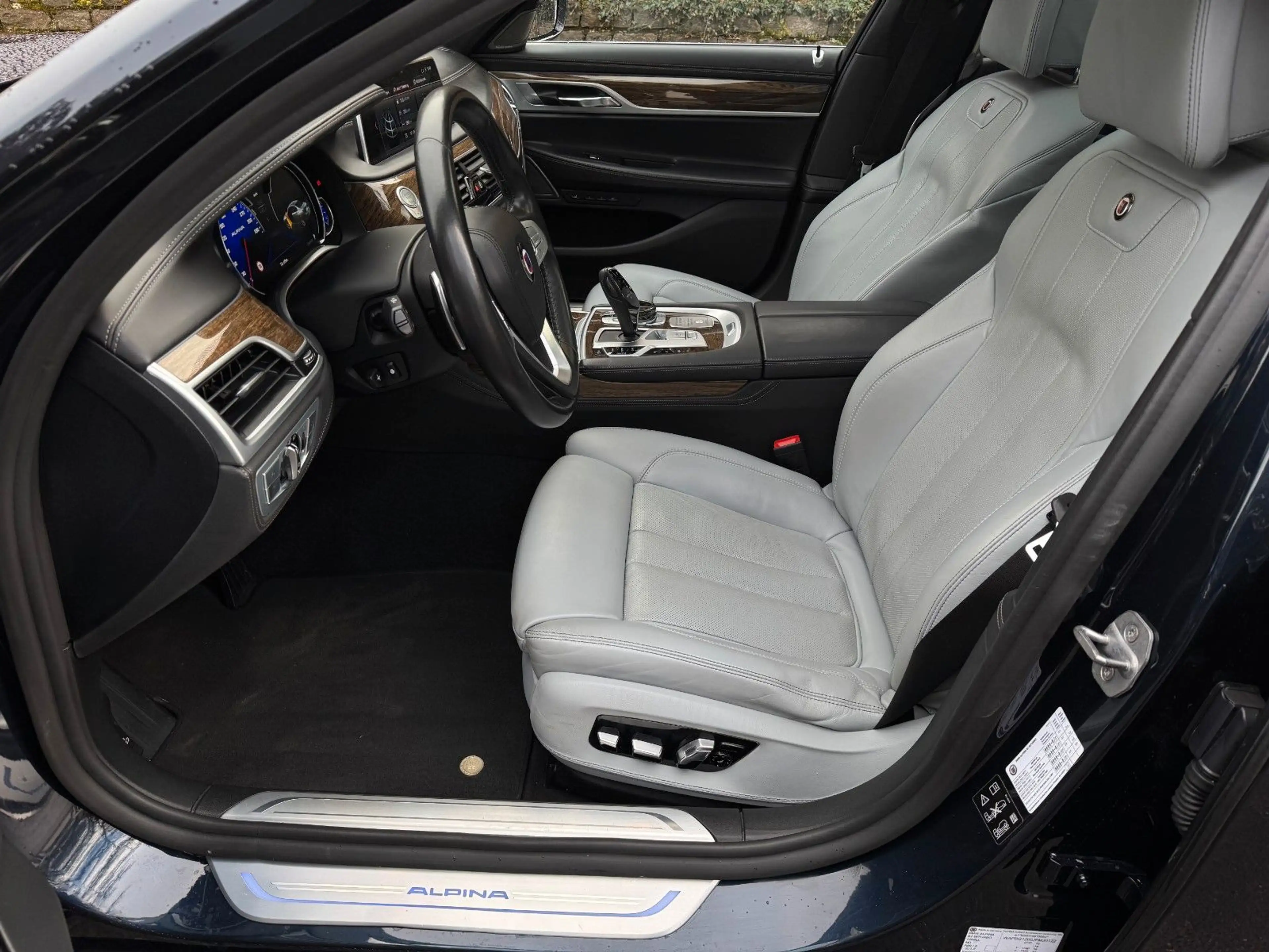 Alpina B7 Nr. 122 Alcantara BMW Service NEU — photo 12