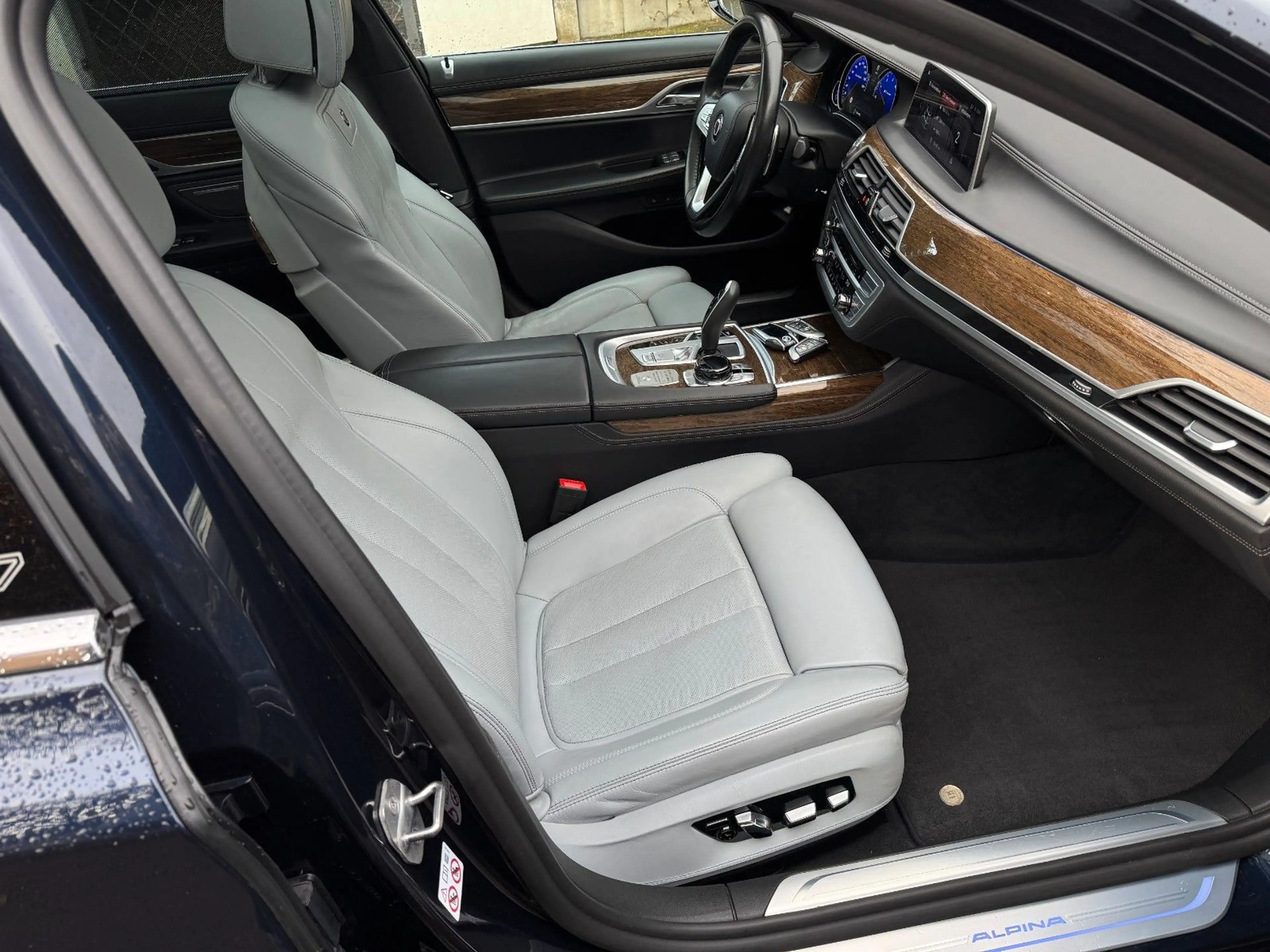 Alpina B7 Nr. 122 Alcantara BMW Service NEU — photo 9