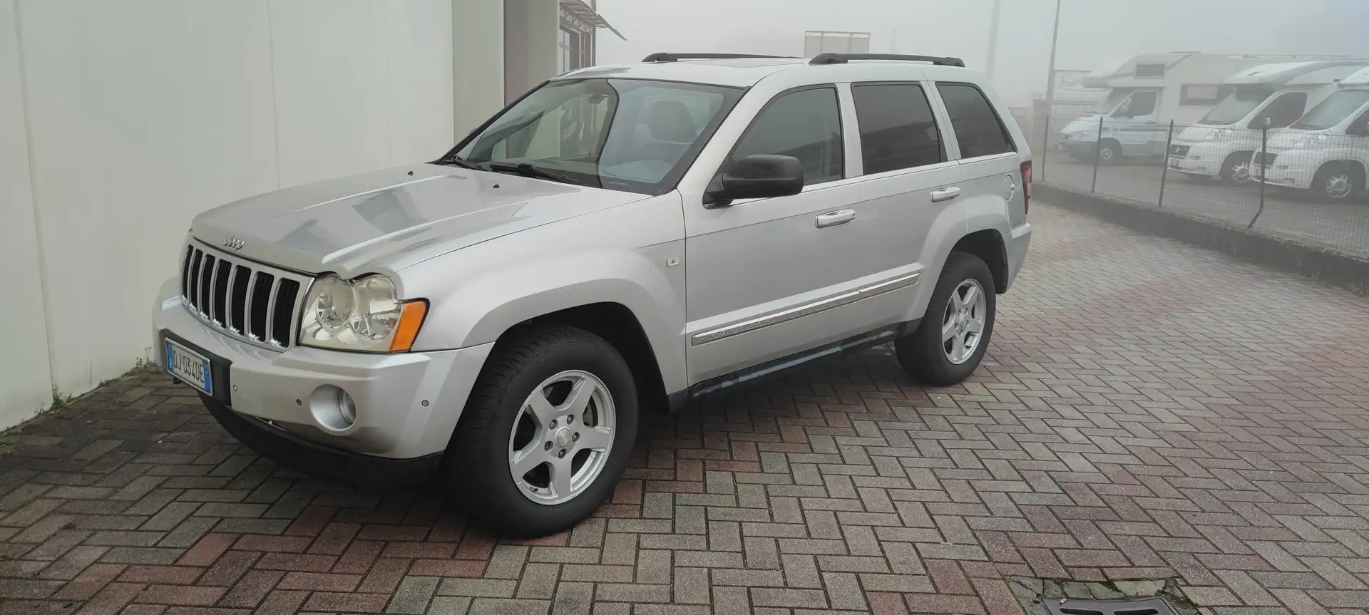 Jeep Grand Cherokee Grand+Cherokee+III+2005+3.0+V6+crd+Limited+auto Argento - 1