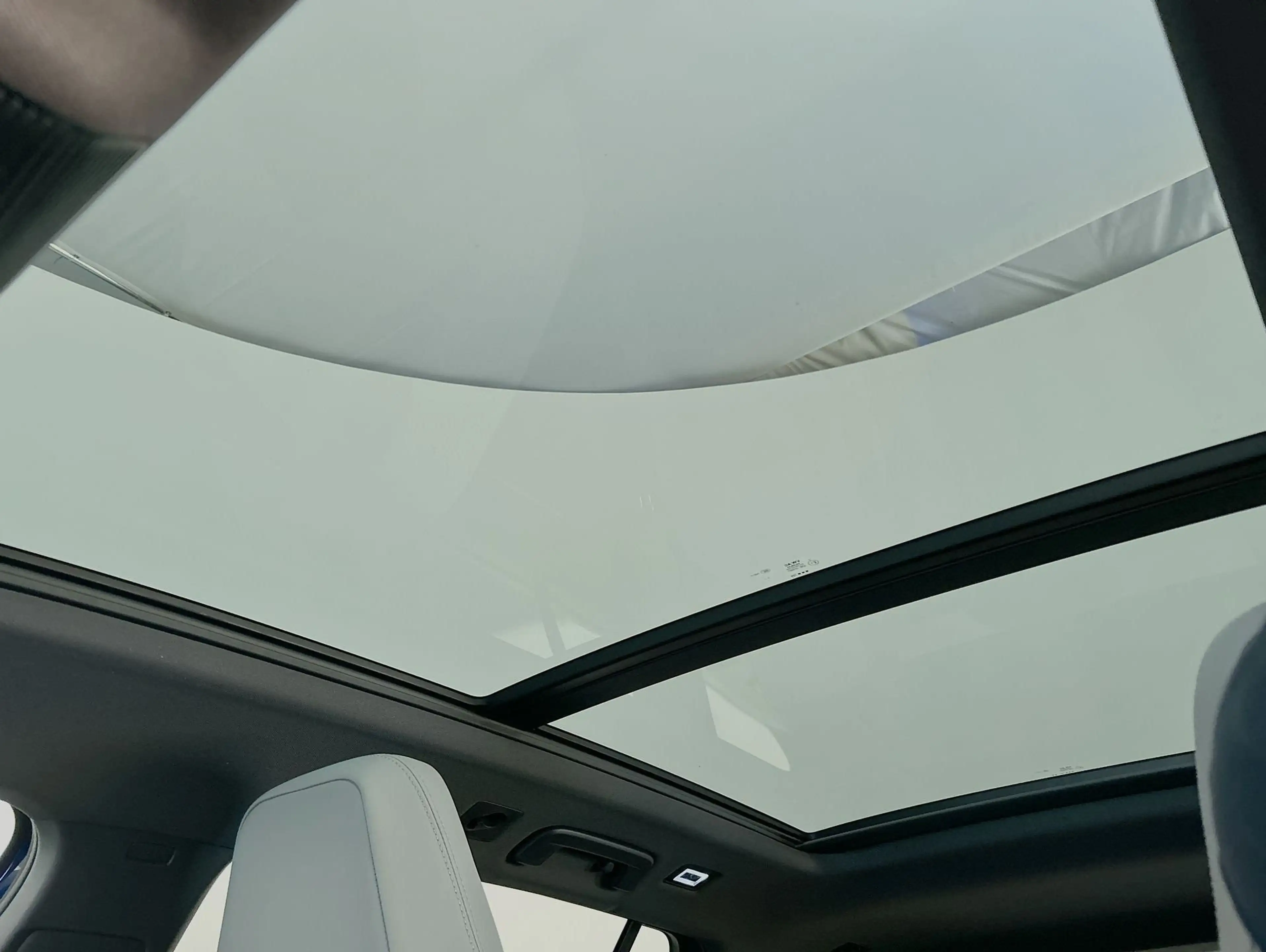 Volkswagen Golf Variant R-Line 2.0 l TDI DSG CarPlay Pano — photo 14
