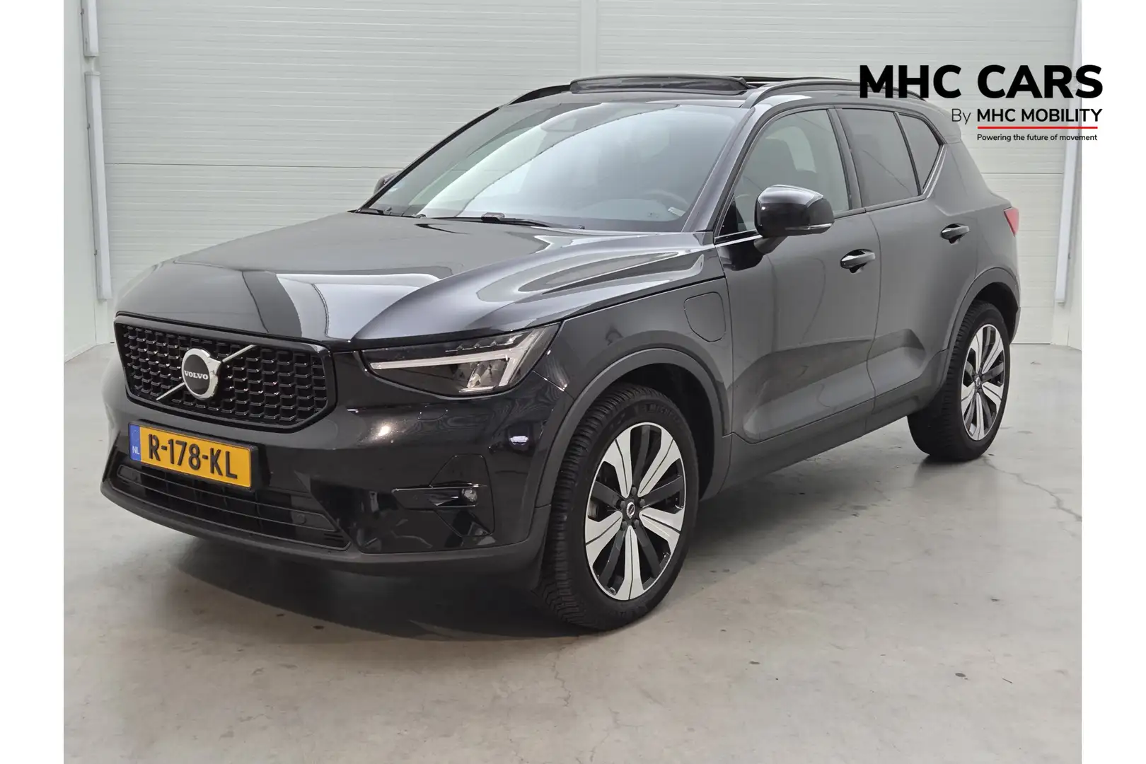Volvo XC40 1.5 T5 Plug-in hybrid Ultimate Dark | Panoramadak Zwart - 1