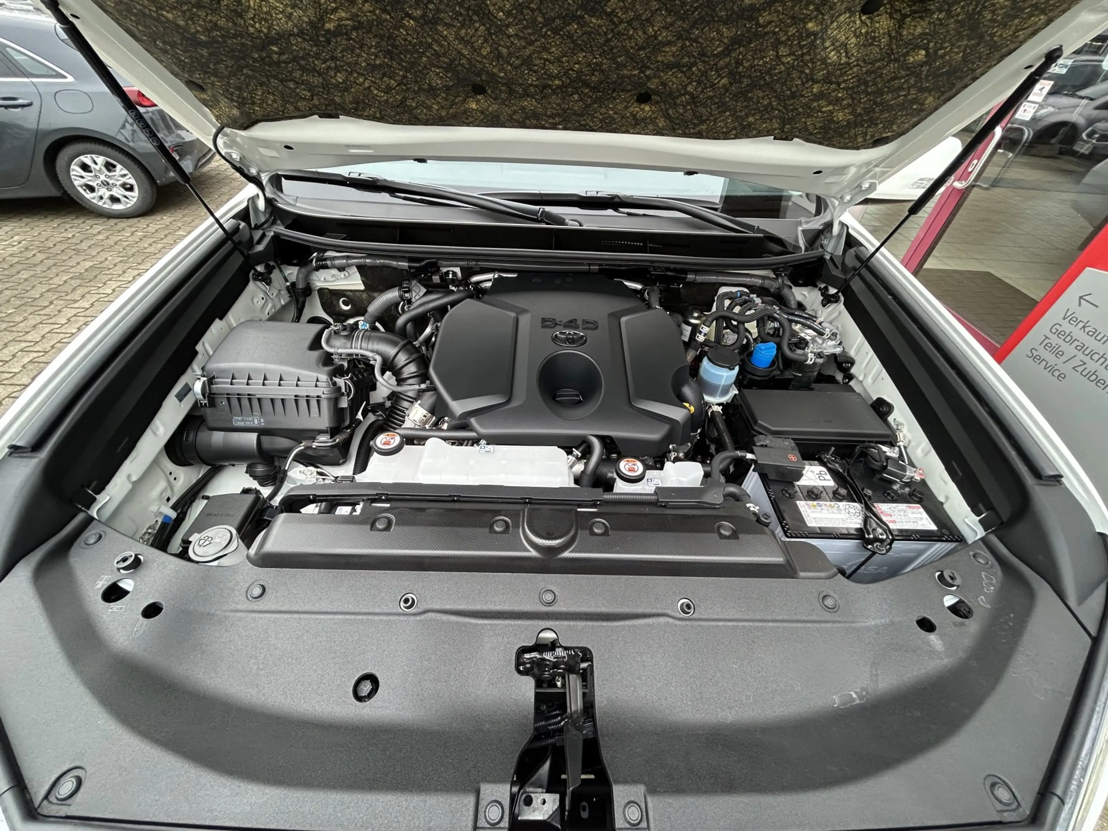 Toyota Land Cruiser AHK 3.5to LED Kamera — photo 10