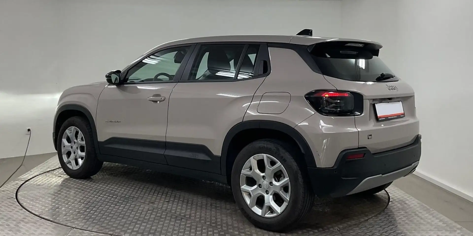 Jeep Avenger Altitude Grigio - 2