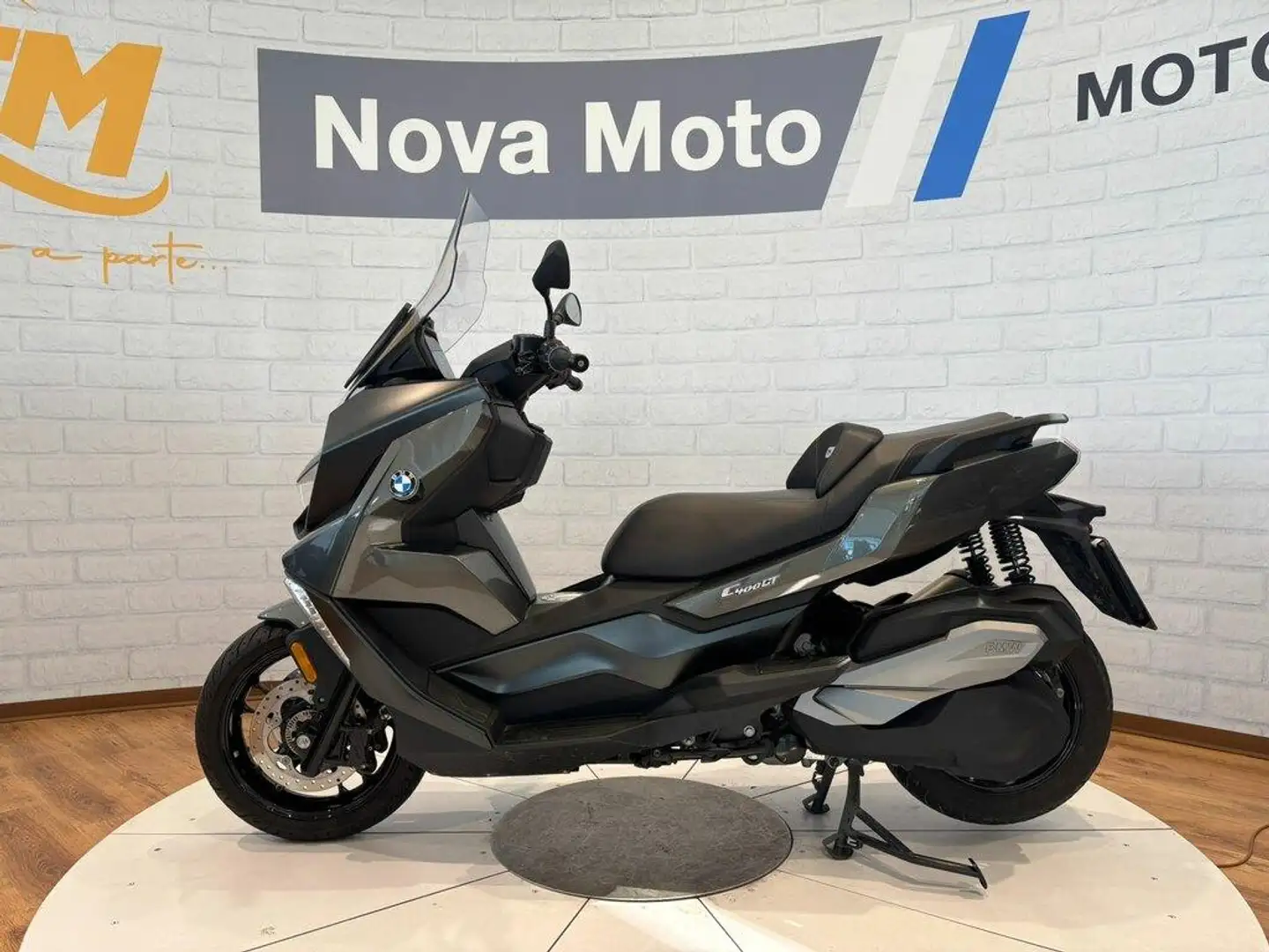 BMW C 400 GT Abs Grau - 1
