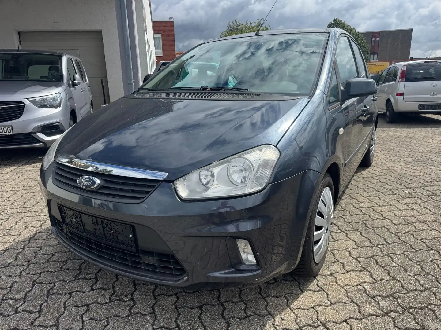 Ford C-Max C-MAX Style Grau - 2