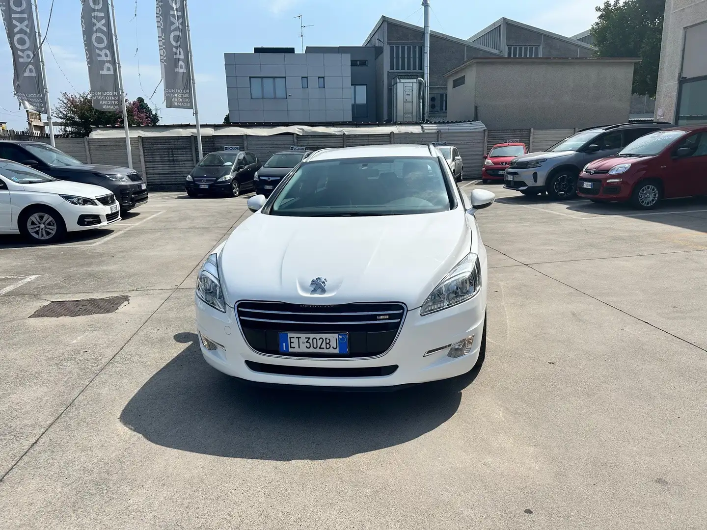 Peugeot 508 508 SW SW 1.6 e-hdi 8v Allure CAMBIO AUTOMATICO Bianco - 2