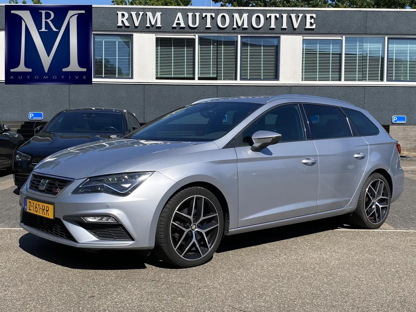 SEAT Leon ST 1.4 EcoTSI FR Business Intense CAMERA | BEATS A Grijs - 1