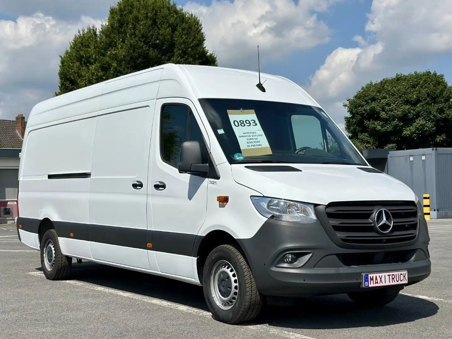 Mercedes-Benz Sprinter 317 L3H2 - 32.900€ - Leasing 1.171€/M Blanc - 2