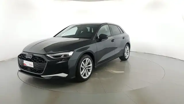 Audi A3 IV 2024 Sportback - A3 Sportback 35 tfsi Business