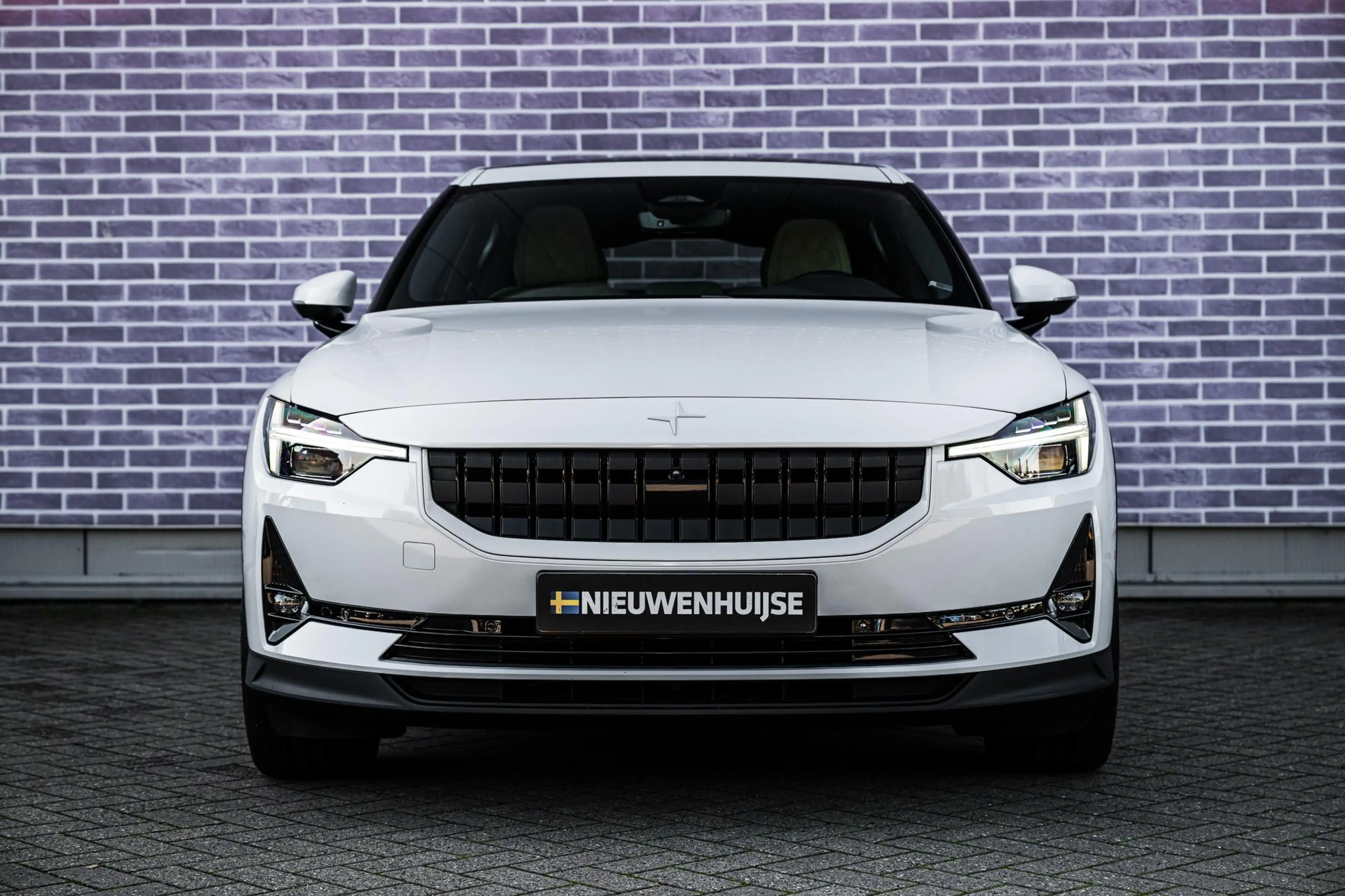 Polestar 2 Standard Range Single Motor 63kWh | Pilot Pack | P — photo 9