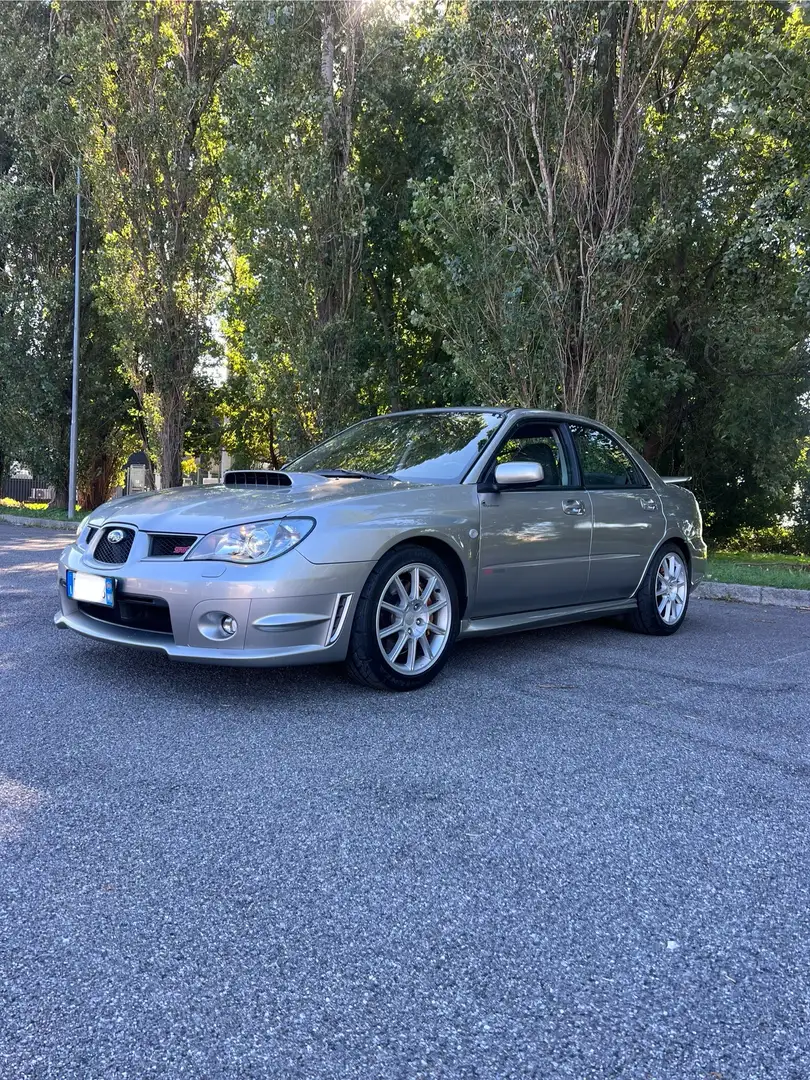 Subaru Impreza Sedan 2.5 WRX STI awd 280cv - 1