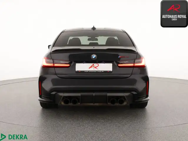 BMW M3 view 4