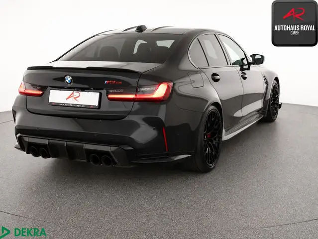 BMW M3 view 5