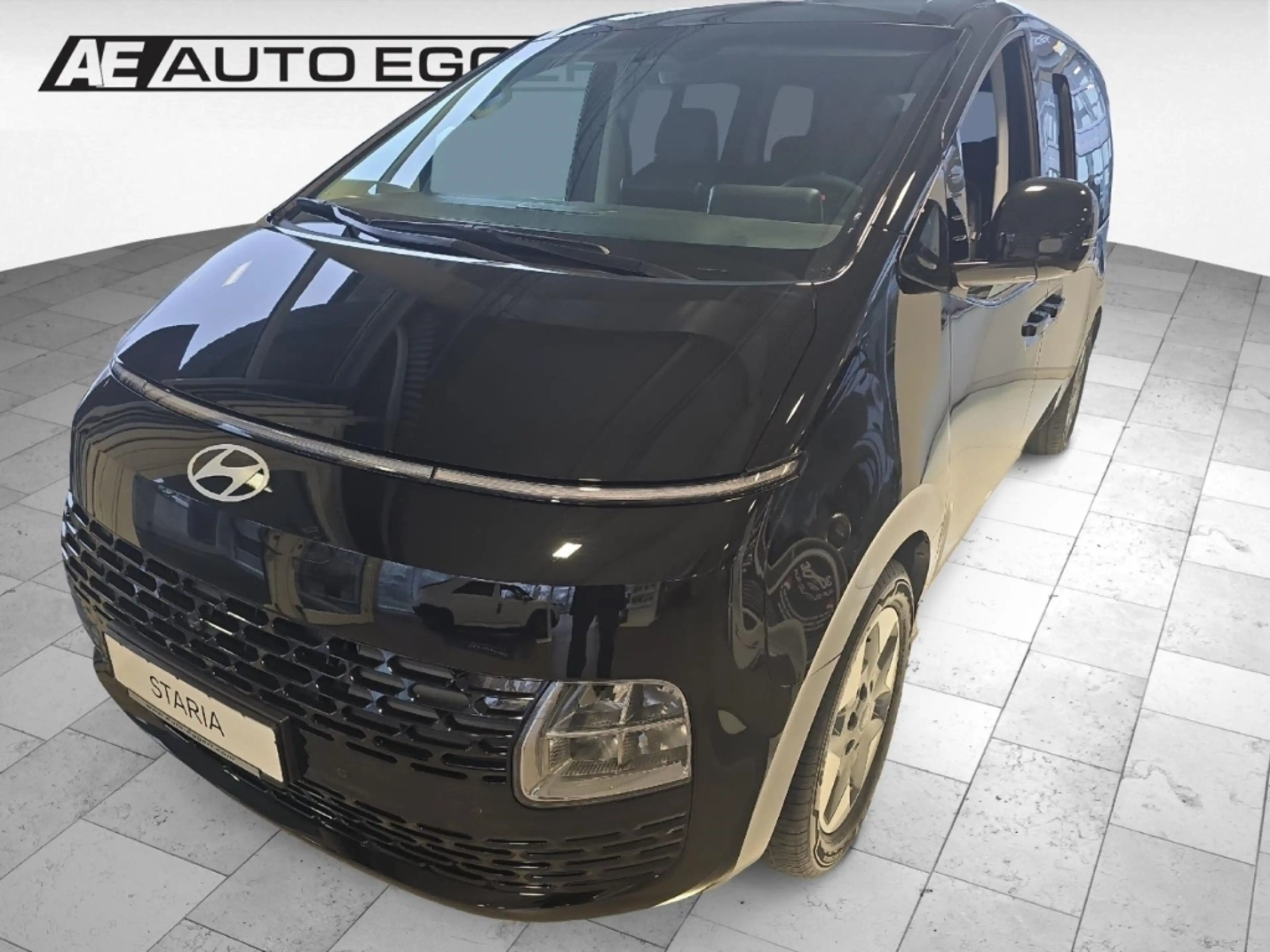 Hyundai STARIA Prime Hybrid 2WD HEV 9-Sitzer (MY25) 1.6 T-GDI (22
