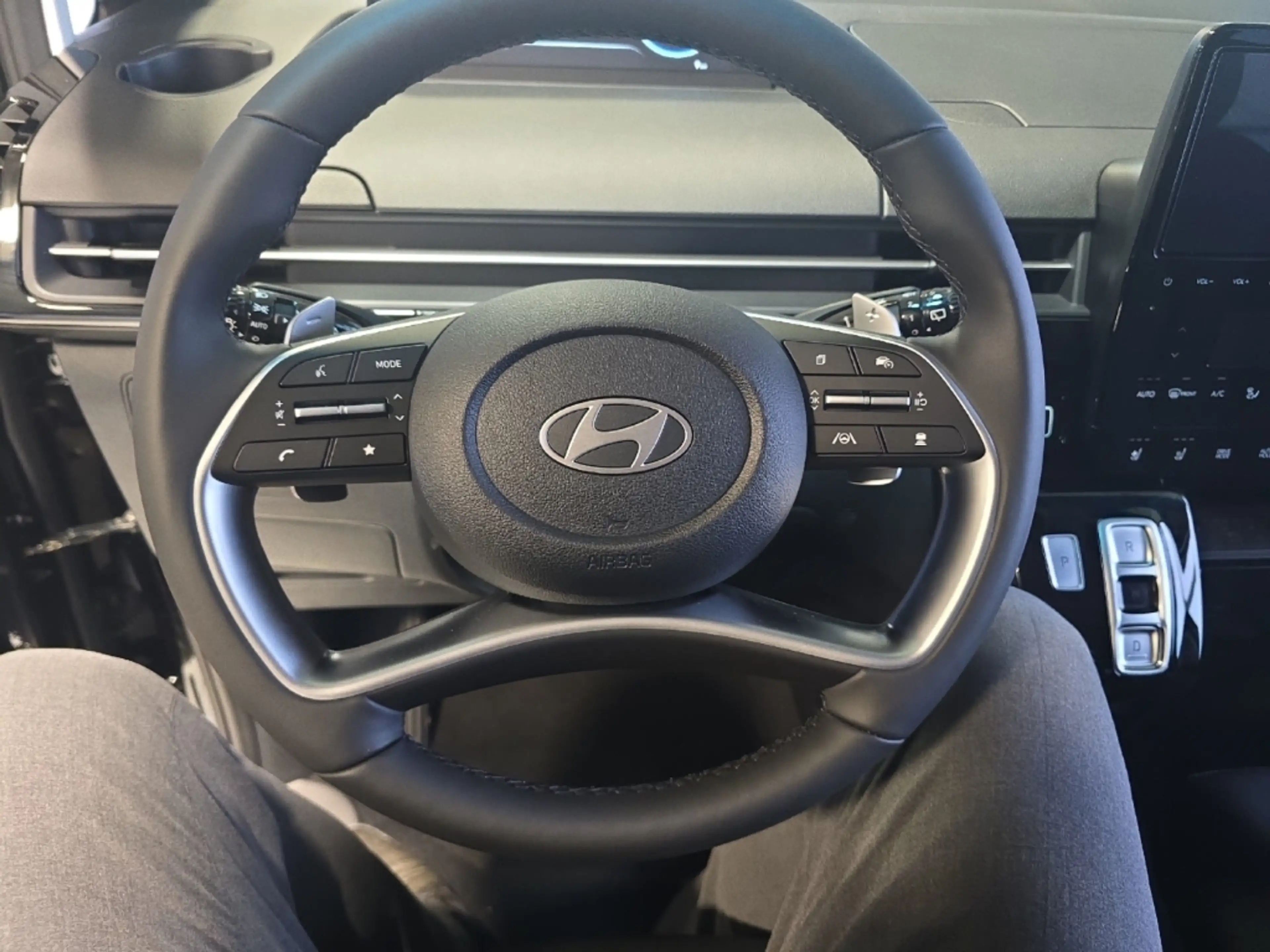 Hyundai STARIA Prime Hybrid 2WD HEV 9-Sitzer (MY25) 1.6 T-GDI (22 — photo 12