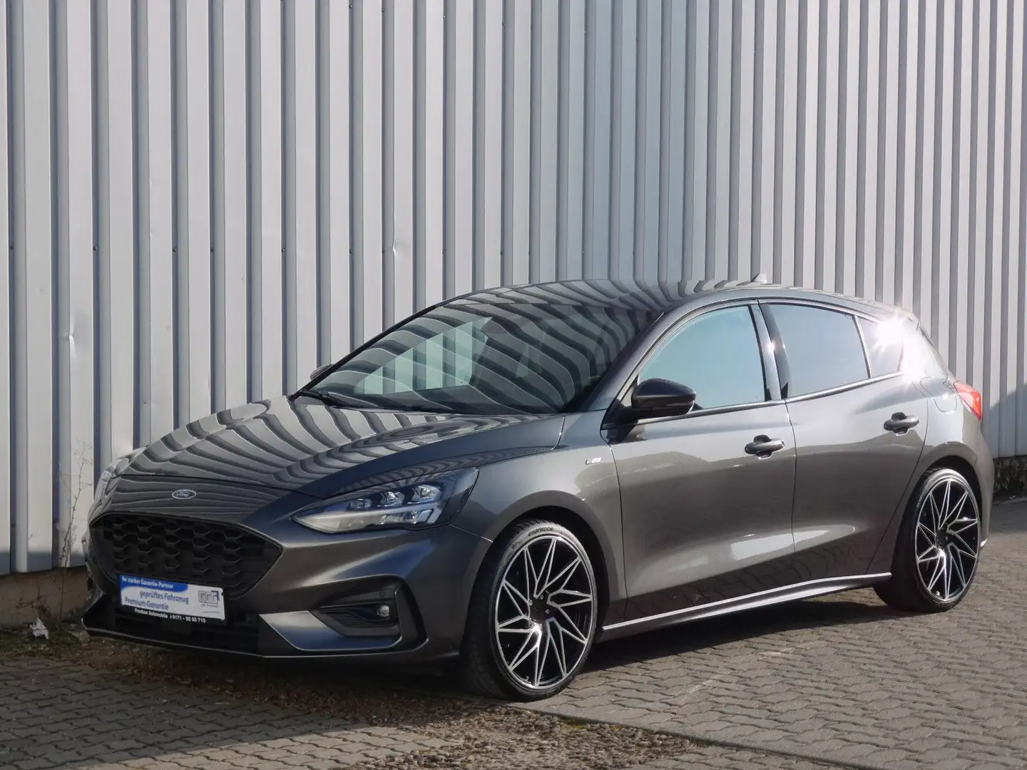 Ford Focus Lim. ST-Line-Klima-Navi-PDC-LED19 Zoll Alu Gris - 2