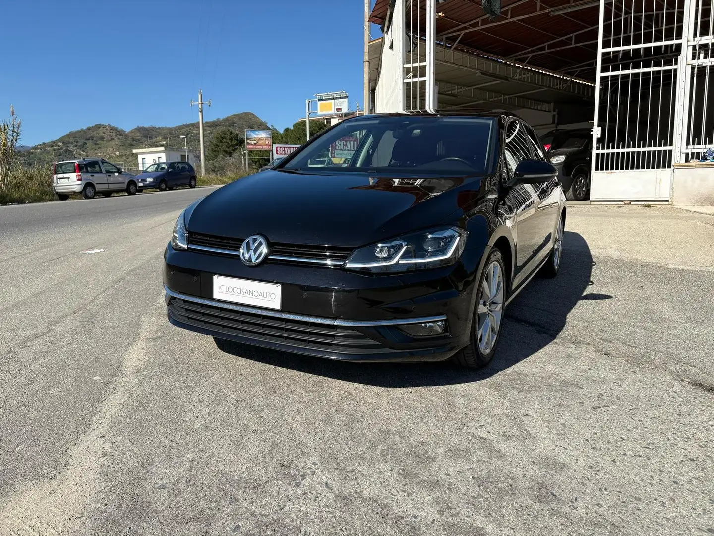Volkswagen Golf Golf 5p 2.0 tdi Executive 150cv Noir - 1