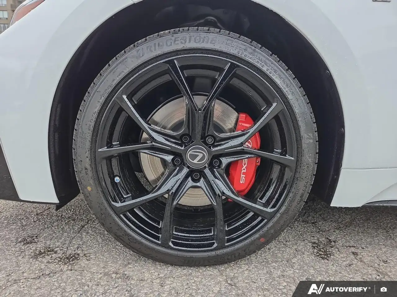 Lexus IS снимка Lexus IS