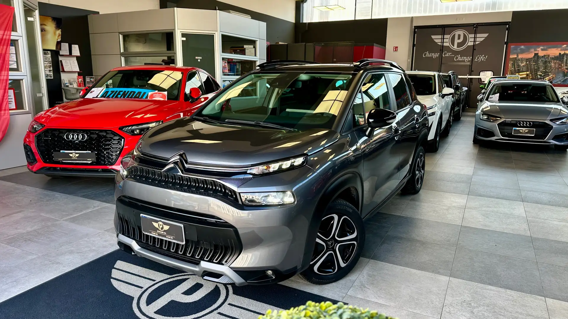 Citroen C3 Aircross 1.5 BlueHDi 110CV S&S Feel + Neopatentato Gris - 1