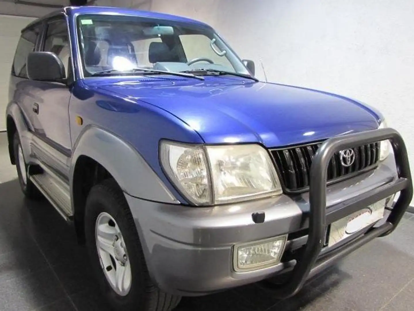 Toyota Land Cruiser KDJ 5 posti - 1