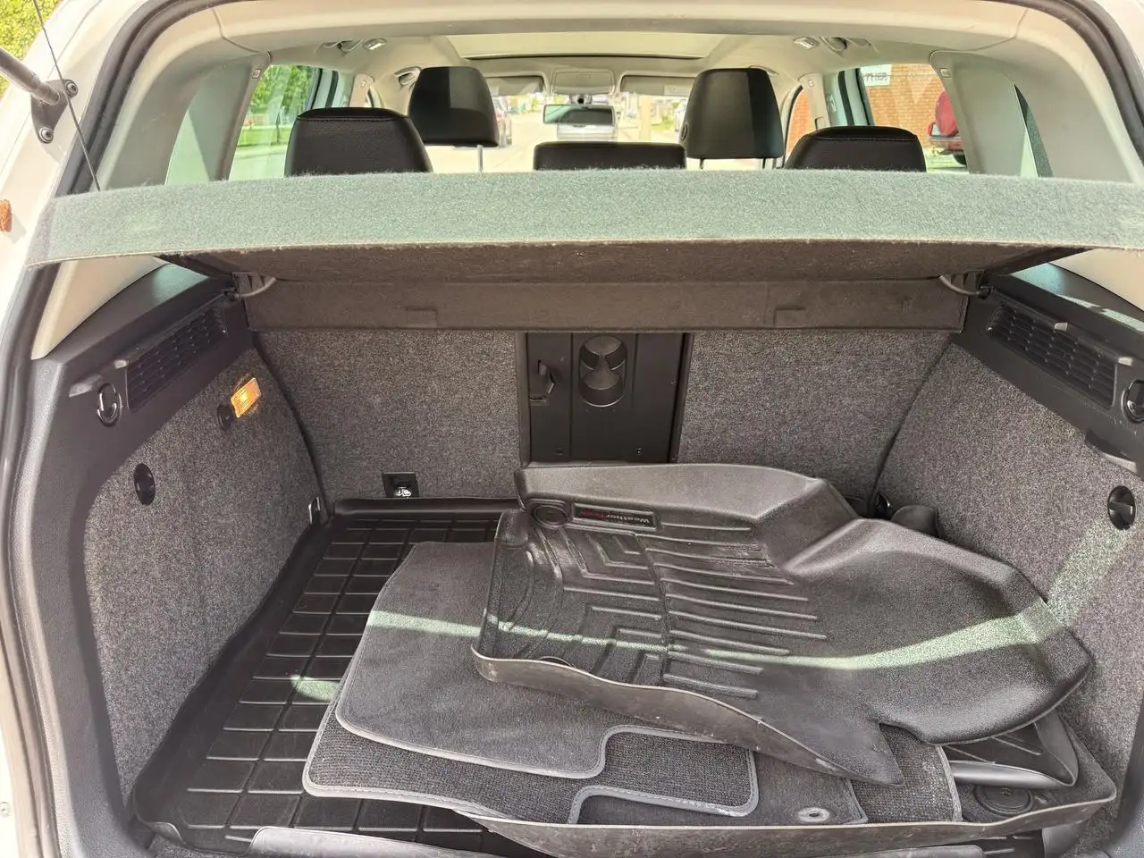Volkswagen Tiguan снимка Volkswagen Tiguan