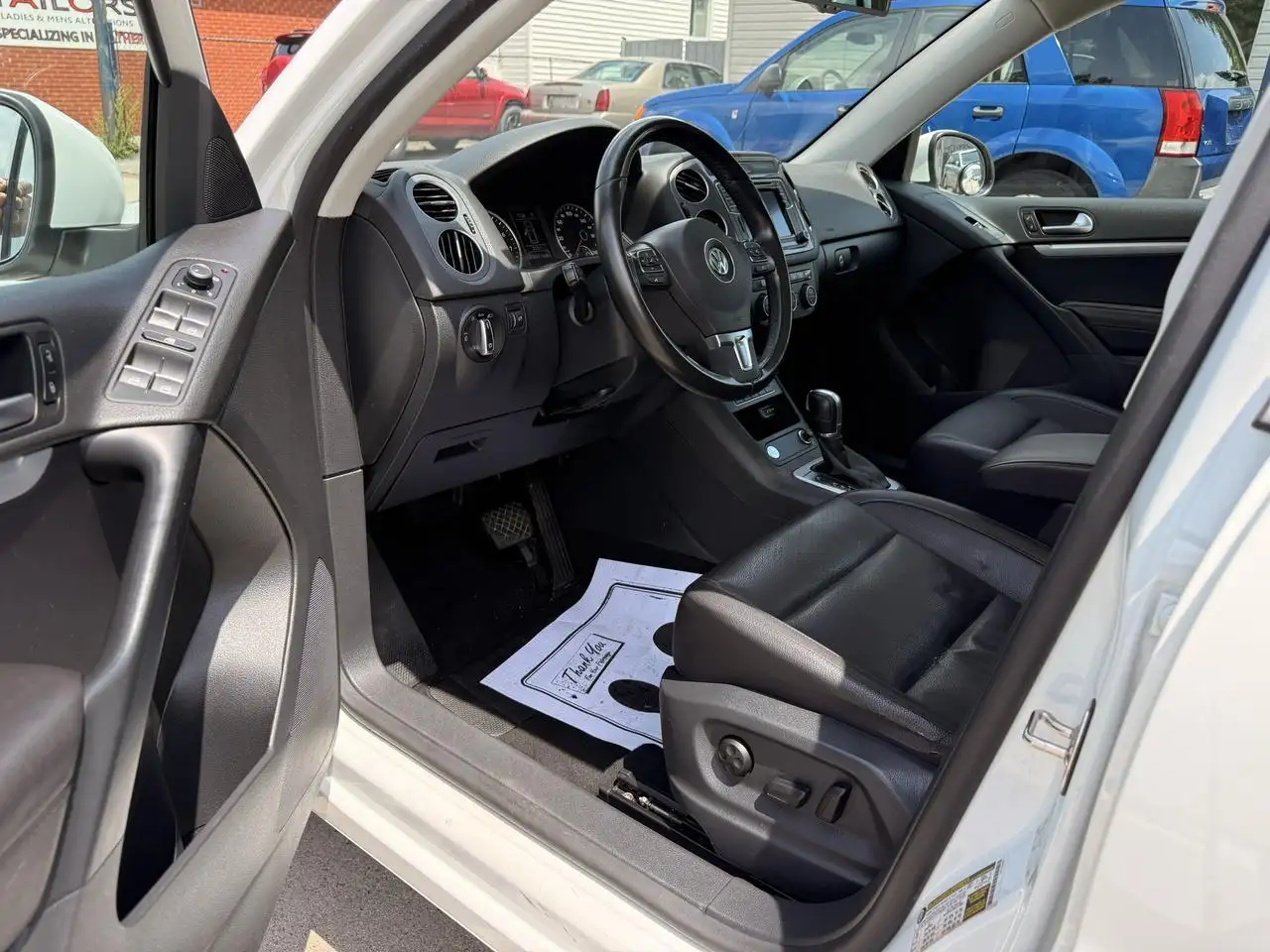 Volkswagen Tiguan снимка Volkswagen Tiguan