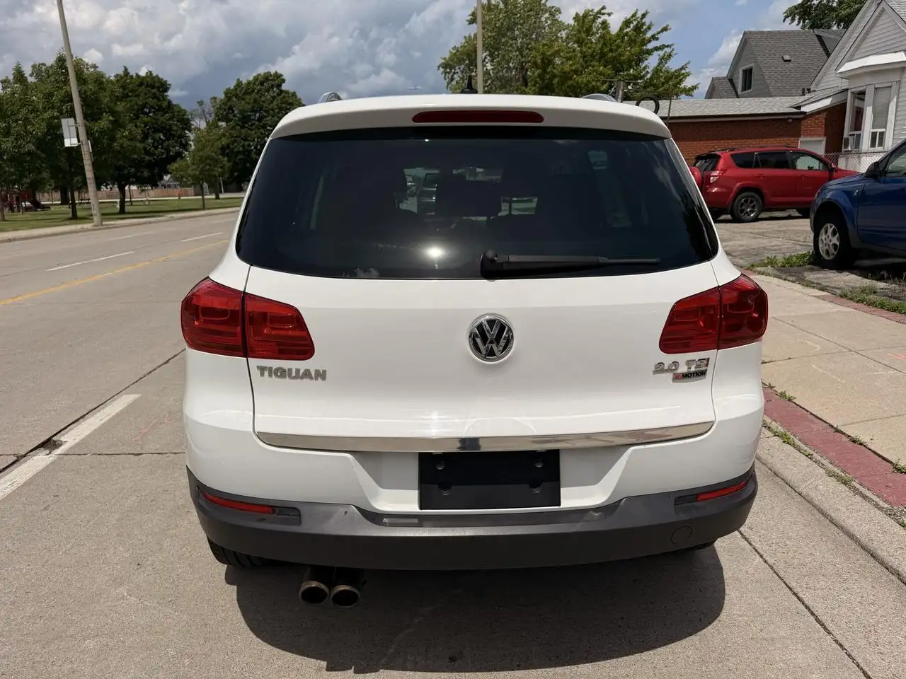 Volkswagen Tiguan снимка Volkswagen Tiguan