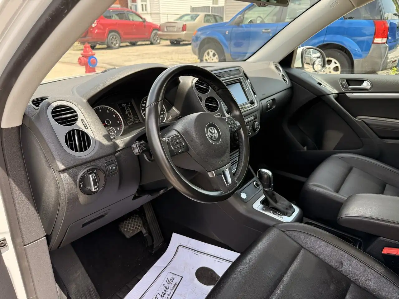 Volkswagen Tiguan снимка Volkswagen Tiguan
