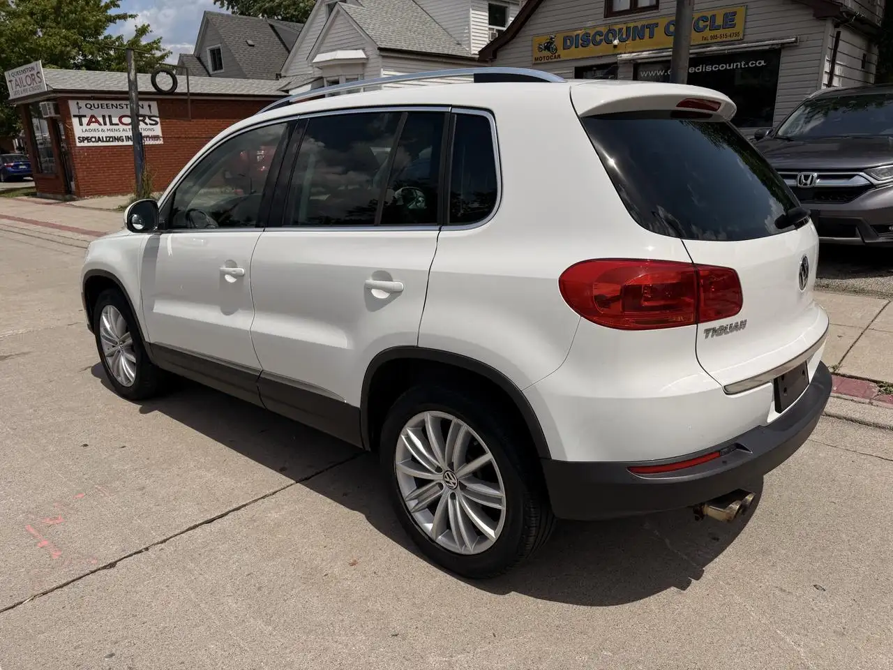 Volkswagen Tiguan снимка Volkswagen Tiguan