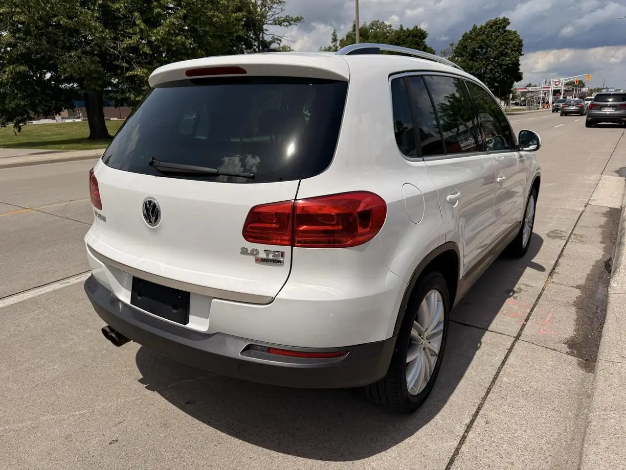 Volkswagen Tiguan снимка Volkswagen Tiguan