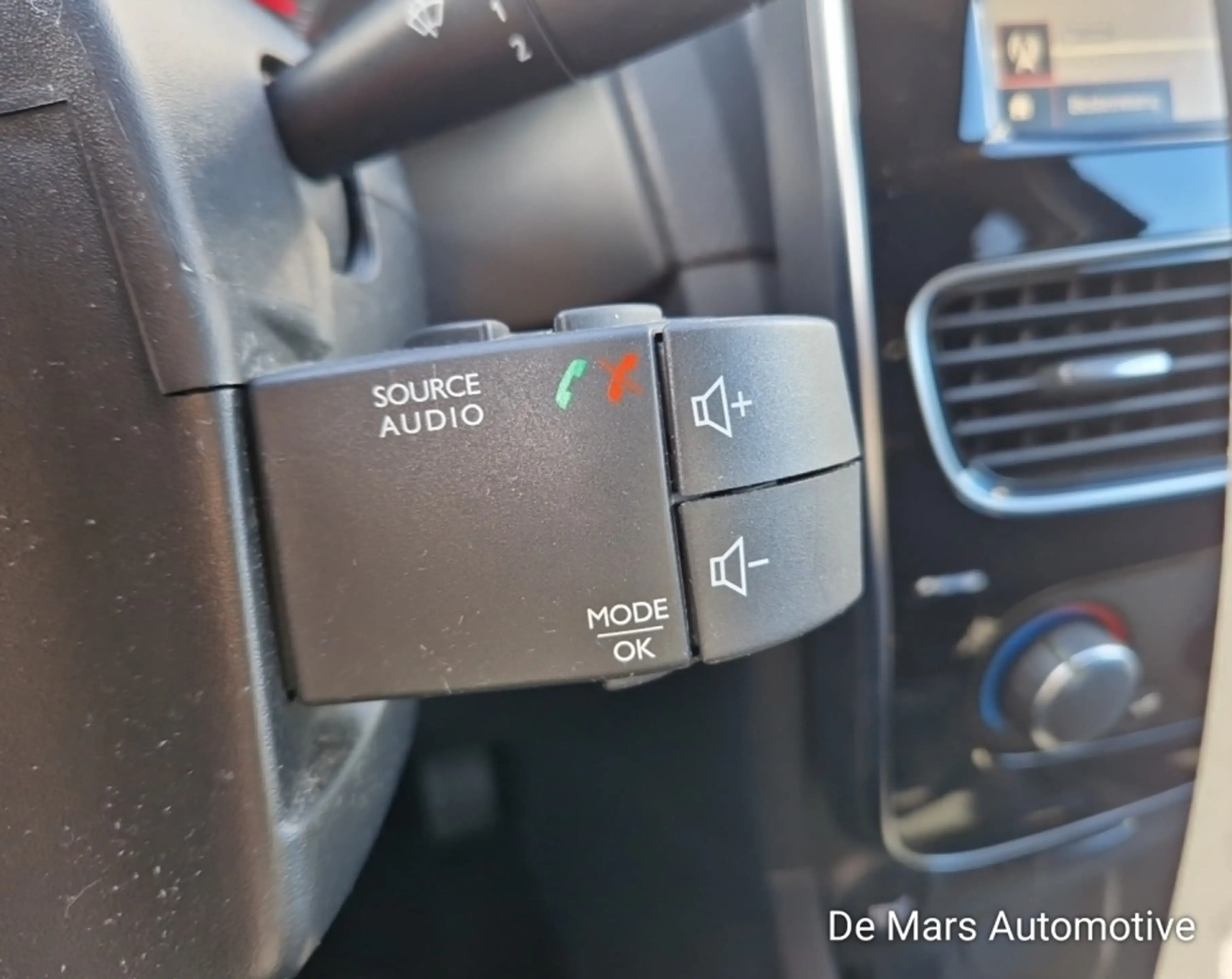 Renault Clio Estate 0.9 TCe Limited. Zeer nette en goede auto. — photo 13