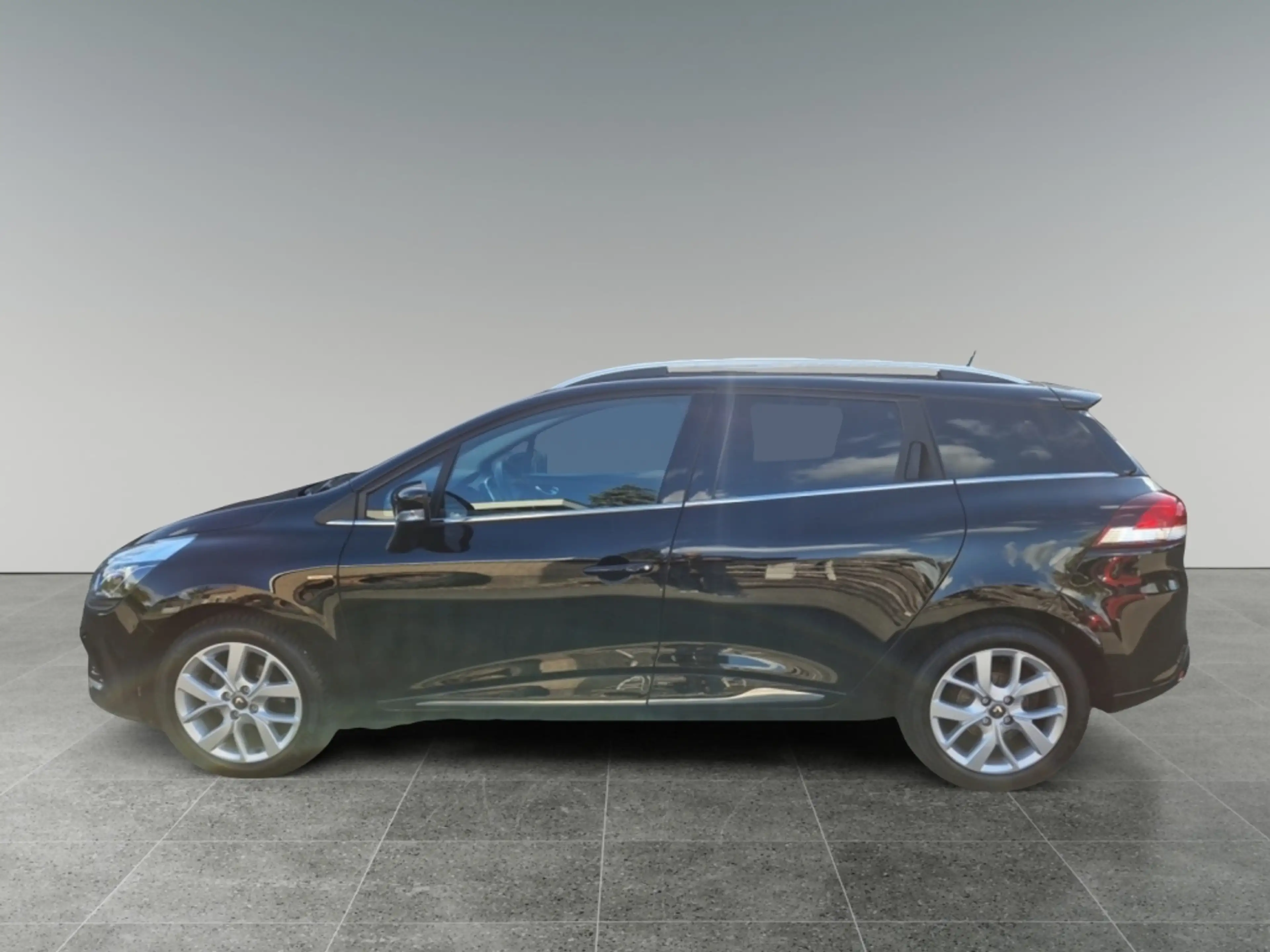 Renault Clio Estate 0.9 TCe Limited. Zeer nette en goede auto. — photo 2