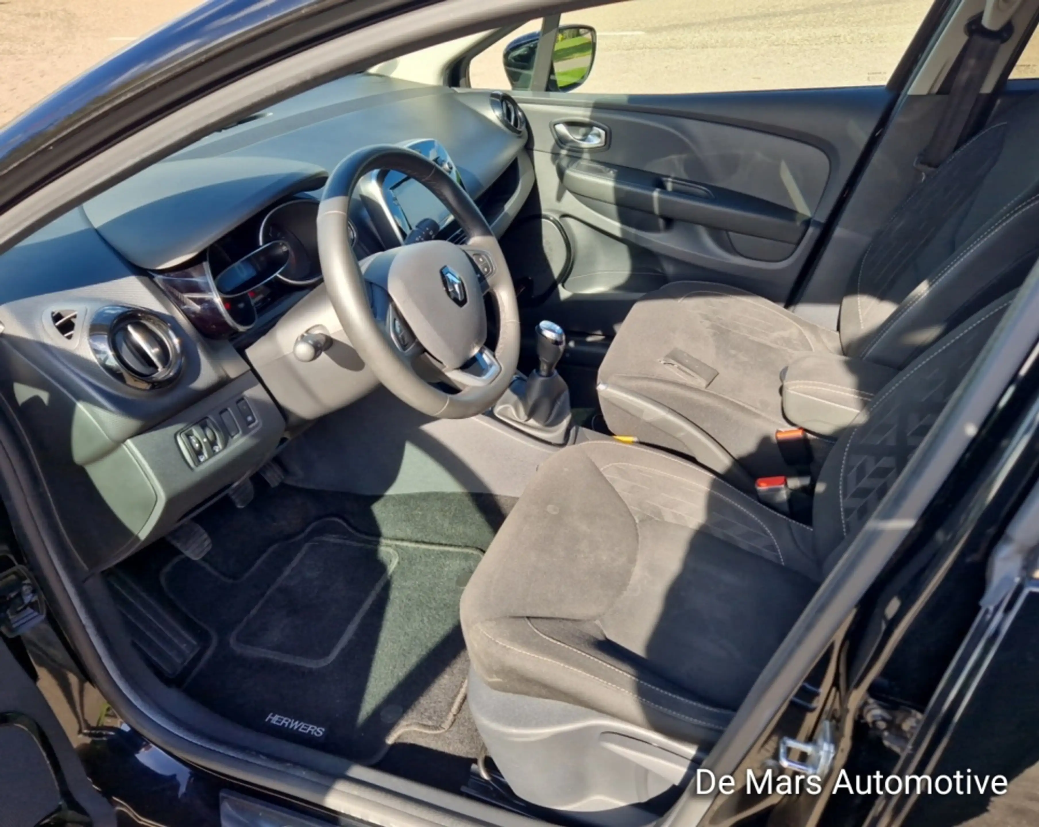 Renault Clio Estate 0.9 TCe Limited. Zeer nette en goede auto. — photo 10