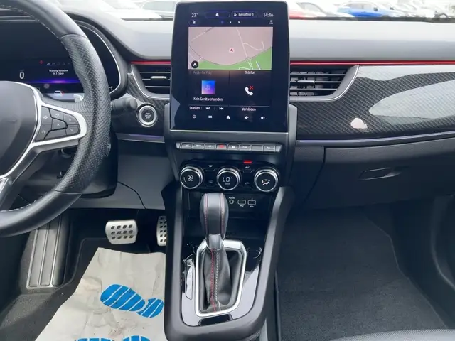 Renault Arkana view 12