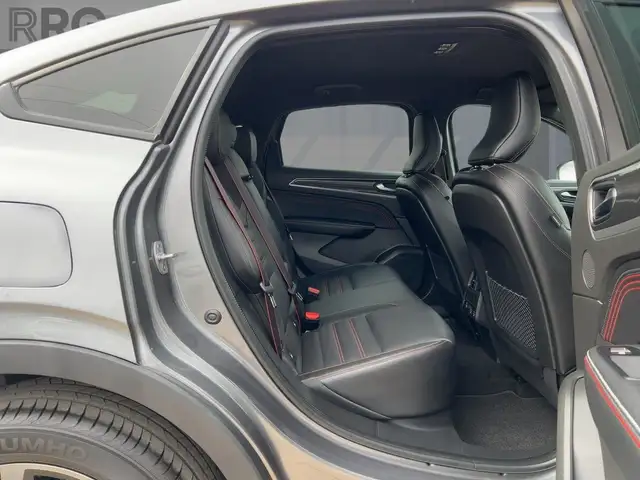 Renault Arkana view 9