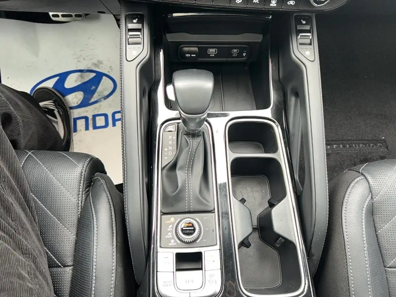 Kia Telluride снимка Kia Telluride
