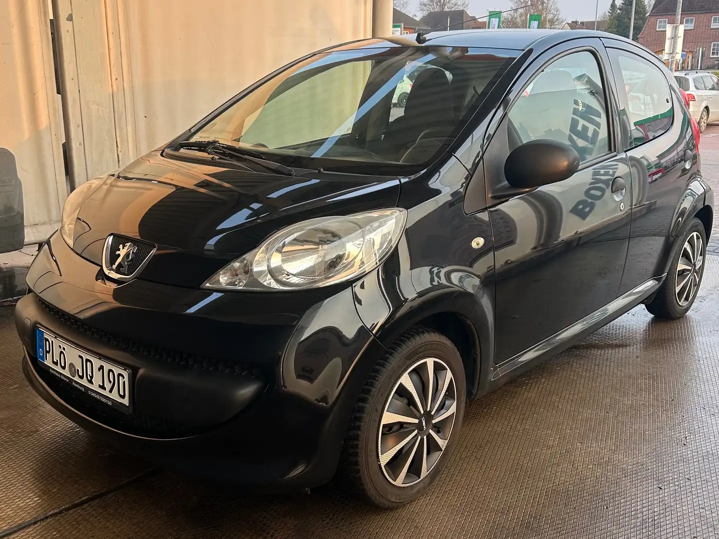 Peugeot 107 Peugeot 107 ,sehr guten Zustand – TÜV neu - 1