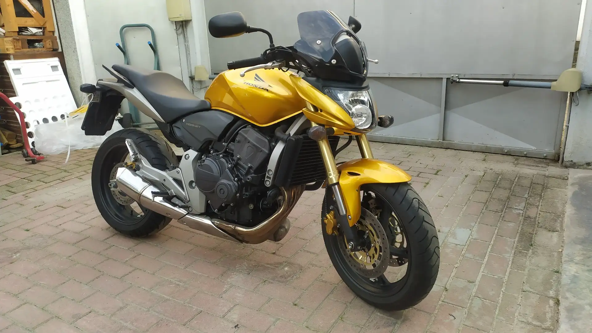 Honda CB 600 Auriu - 2