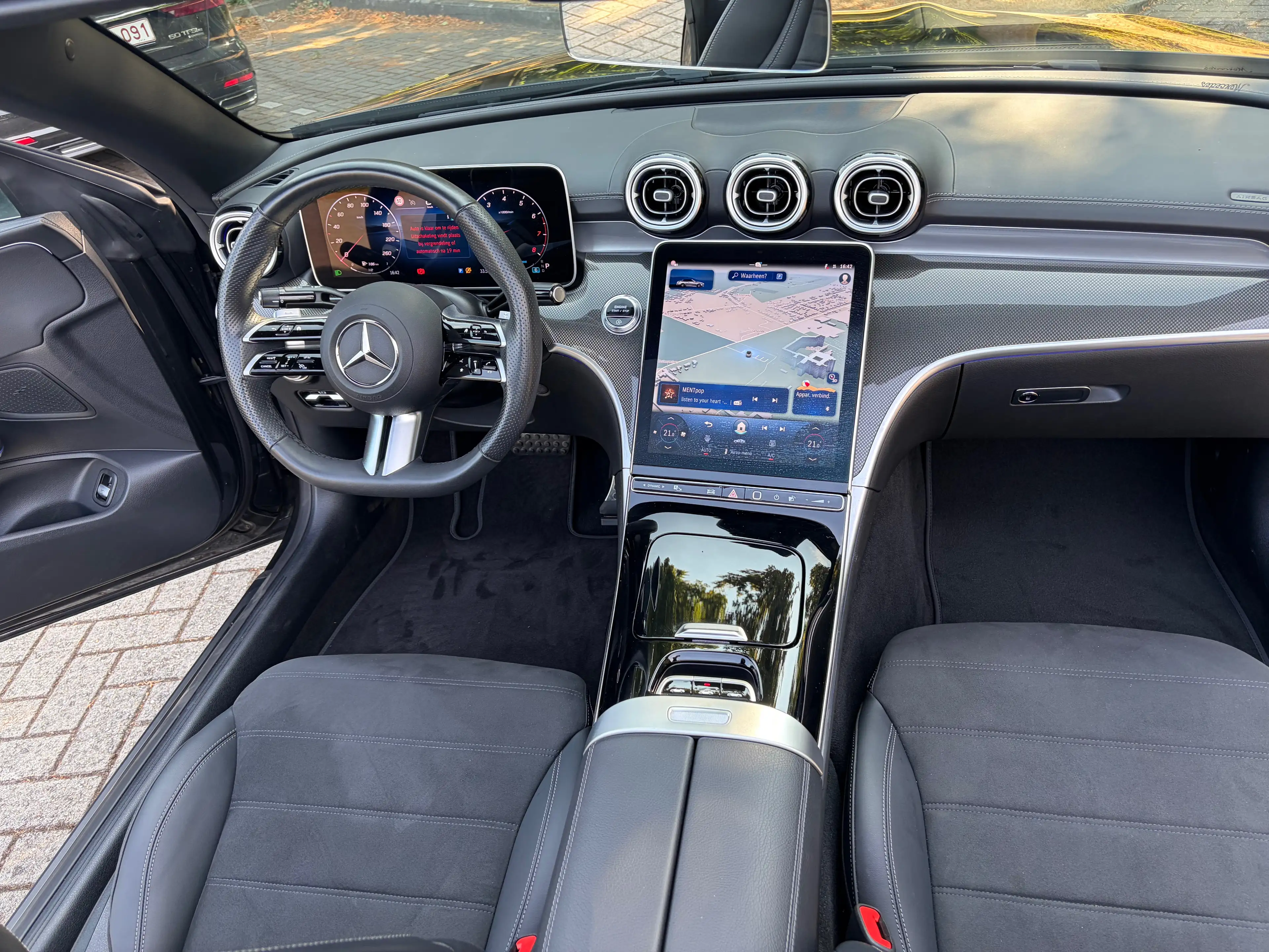 Mercedes-Benz CLE 180 CLE Cabriolet 180 AMG Line AMG Line — photo 11